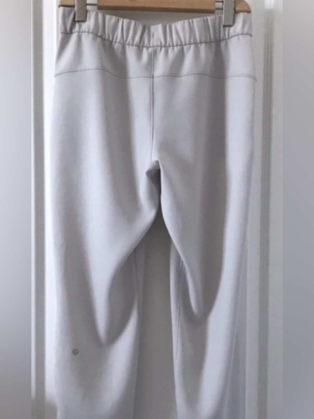 Lululemon On the Fly 7/8 Pant size 4 - Picture 9 of 13